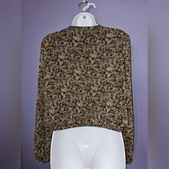 Wrap design blouse colorful - Picture 4 of 5